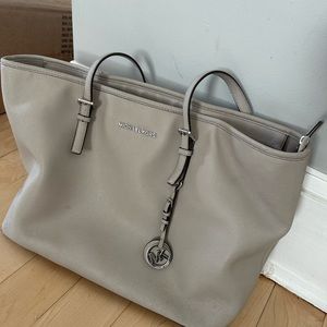 Michael Kors leather tote/shoulder bag